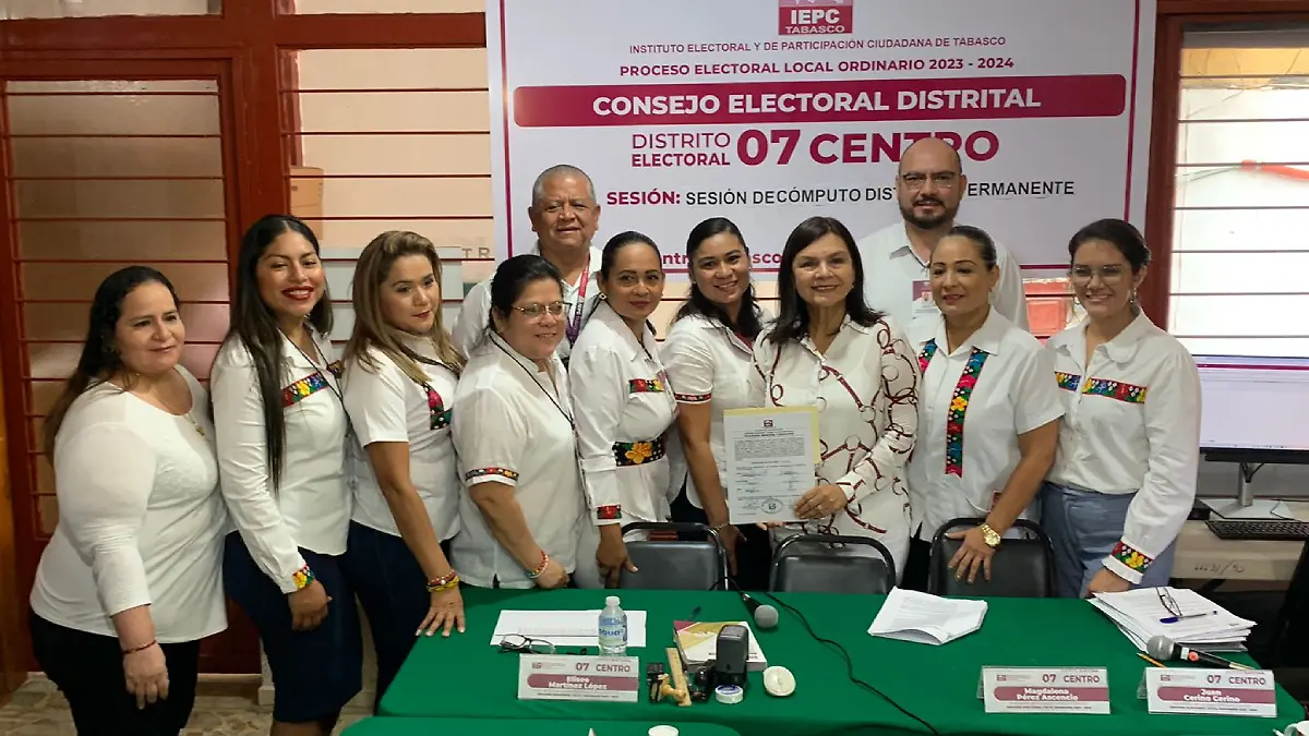 Yolanda Osuna Constancia electa